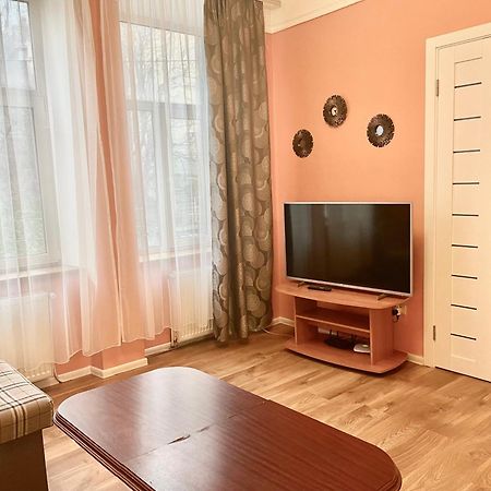 לבוב Двохкімнатні Апартаменти В Центри На Князя Лева 11 מראה חיצוני תמונה